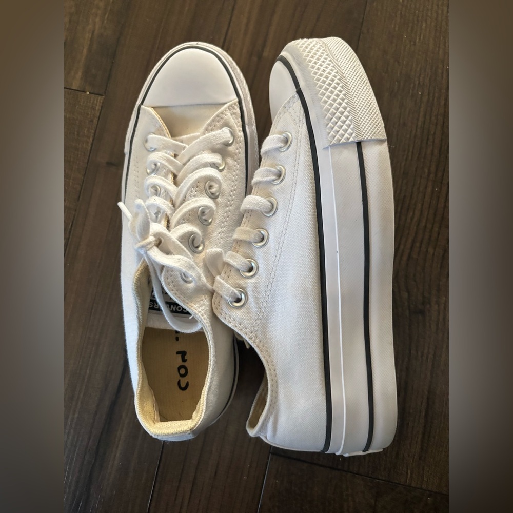 Platform Converse - image 1